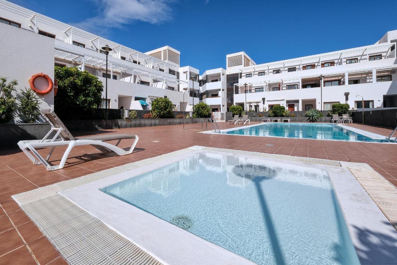 Casa Elin-Shared Pool, Fast Wifi Villa Коста Тегисе Екстериор снимка