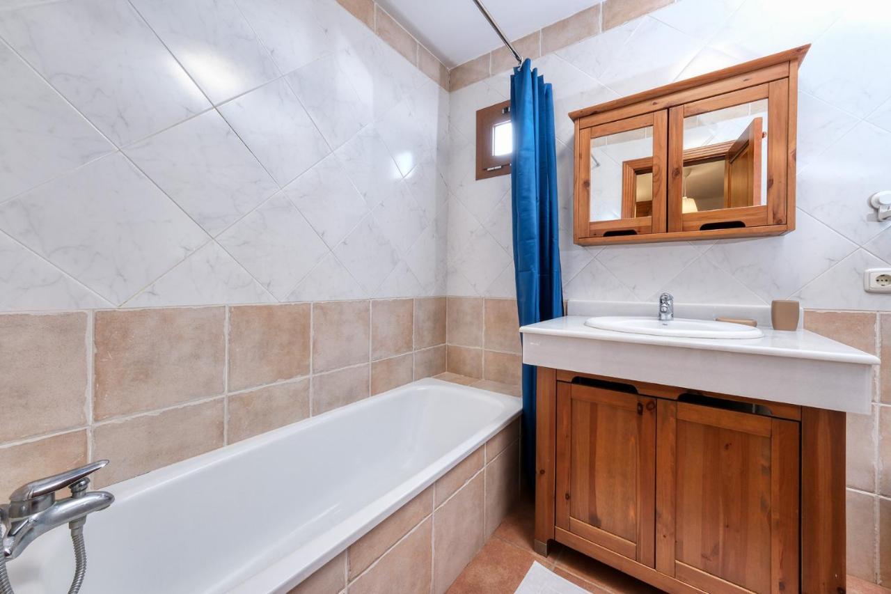 Casa Elin-Shared Pool, Fast Wifi Villa Коста Тегисе Екстериор снимка
